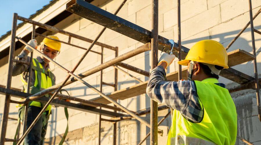 Expert Emergency Roof Repairs services in Villa Grove, IL